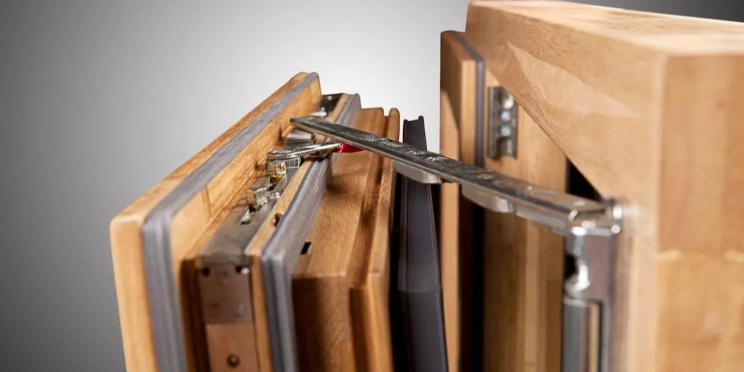 鋁木復合門窗與鋁包木門窗兩者的區別，大家知道嗎？